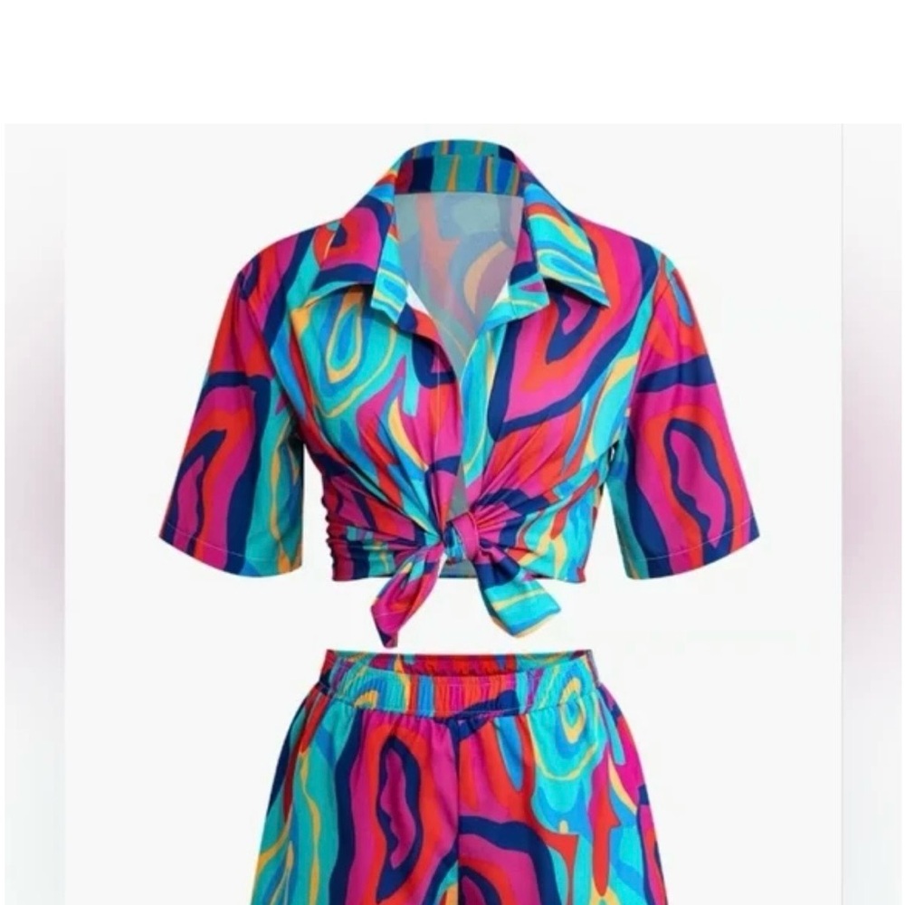 Colorful Women's Shorts Set
